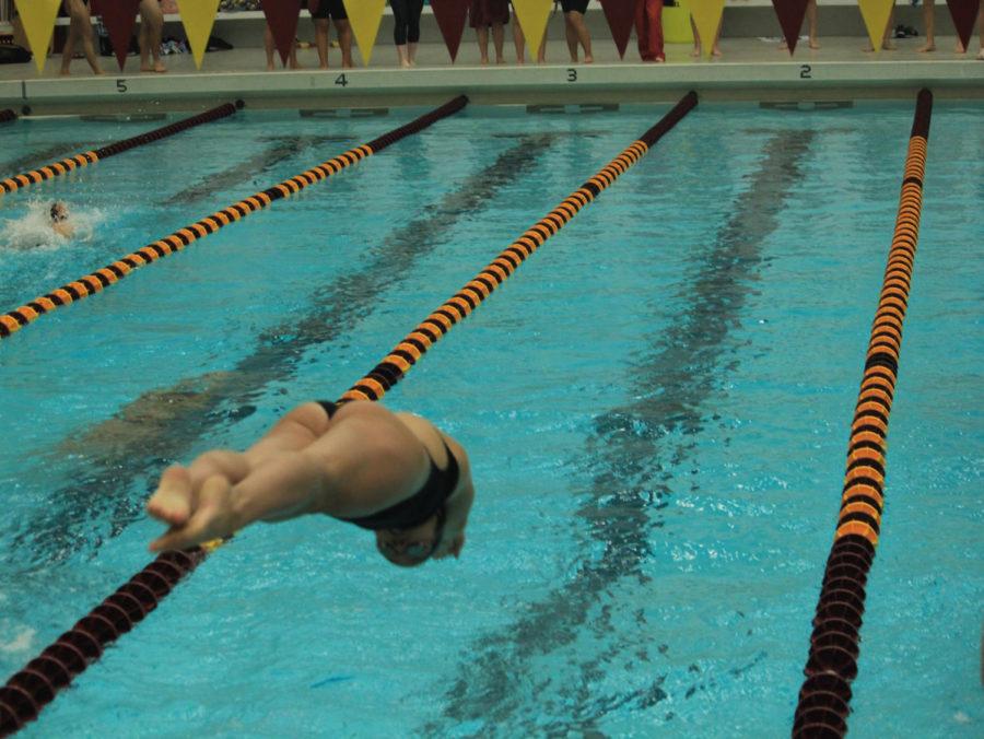 Iowa State Swimming and Diving alumni join the Iowa State Womens Swimming and Diving team on Oct. 2.