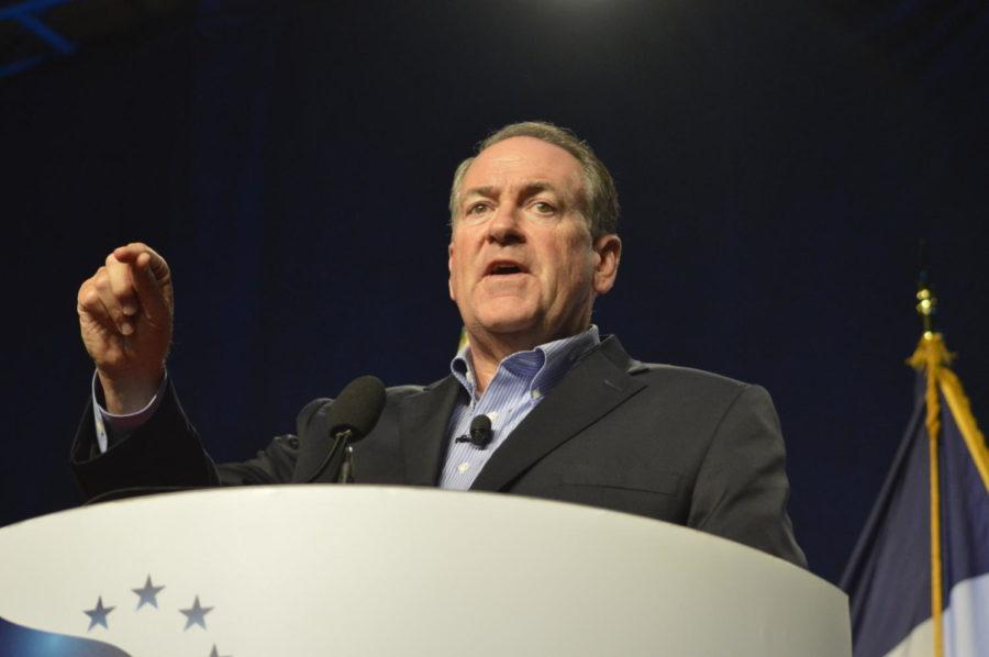Former+Gov.+Mike+Huckabee+speaks+about+the+second+amendment+and+other+topics+at+the+Faith+and+Freedom+Coalition+Dinner+on+Sept.+19.