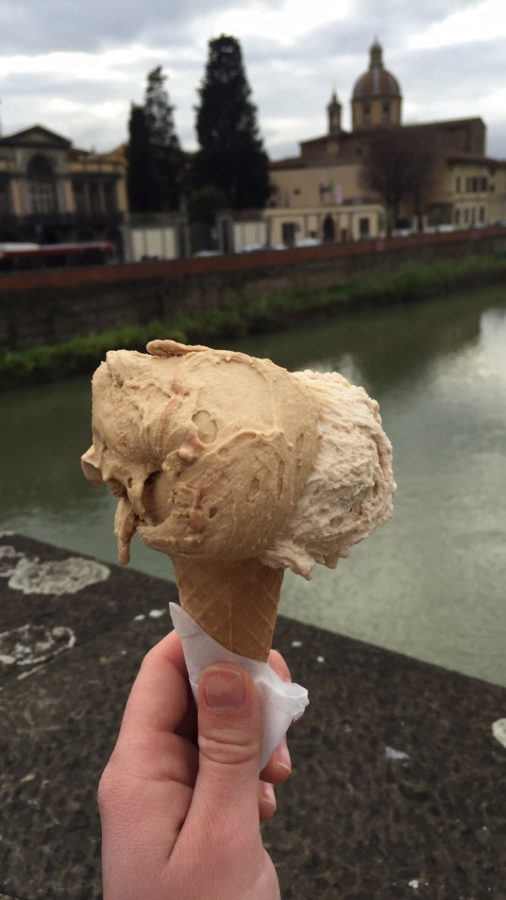 Gelato+is+a+popular+treat+enjoyed+by+locals+and+tourists+alike.%C2%A0