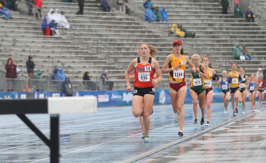 Freshman Kelly Naumann (19) competes in the women's 3000m steeplechase at the Drake Relays in Des Moines April 30.