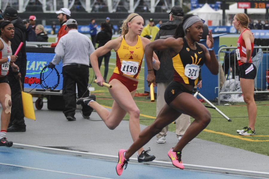 Junior Kaci Storm runs her leg of the womens 4x400-meter relay at the Drake Relays on April 24. Iowa State placed 16th with a time of 3:43.61.