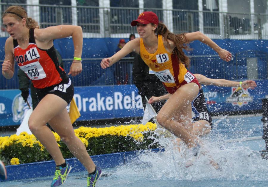 Sophomore Kelly Naumann competes in the womens 3,000-meter steeplechase at the Drake Relays in Des Moines on April 30, 2016. 