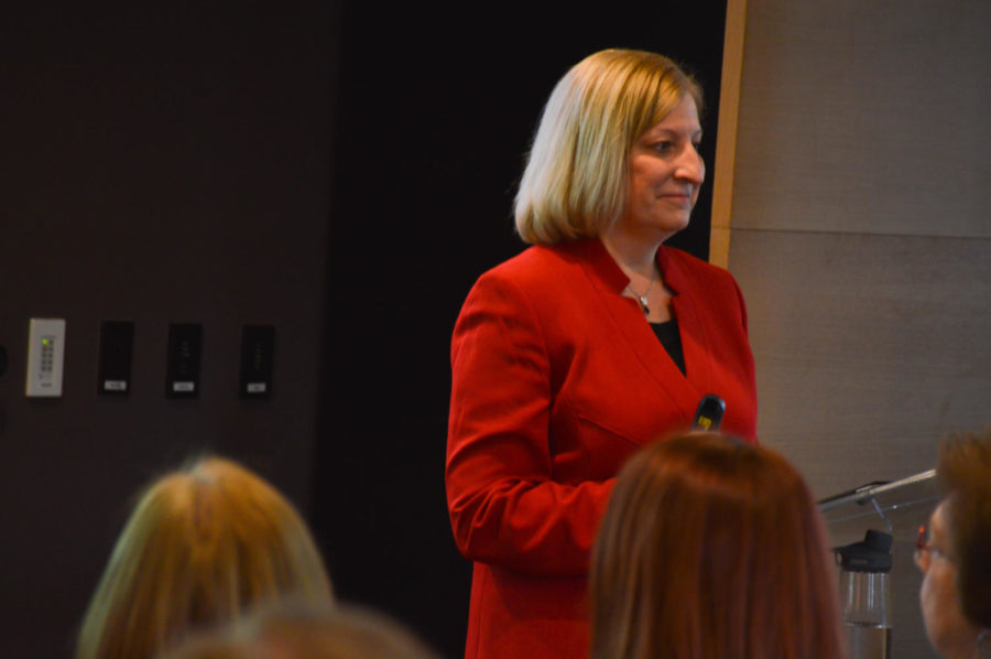 Laura Doering, one of the candidates for Associate Vice President for Enrollment Management and Student Success, gives a presentation to her audience during the forum on Jan. 19. Doering is currently the Iowa State University registrar. 