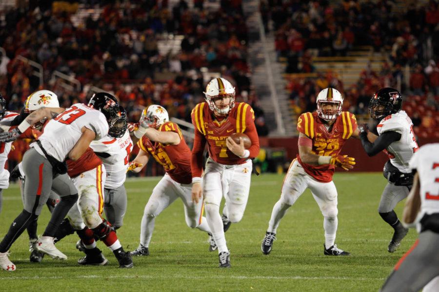 Joel Lanning runs for a touchdown in Saturdays 66-10 win over Texas Tech. 