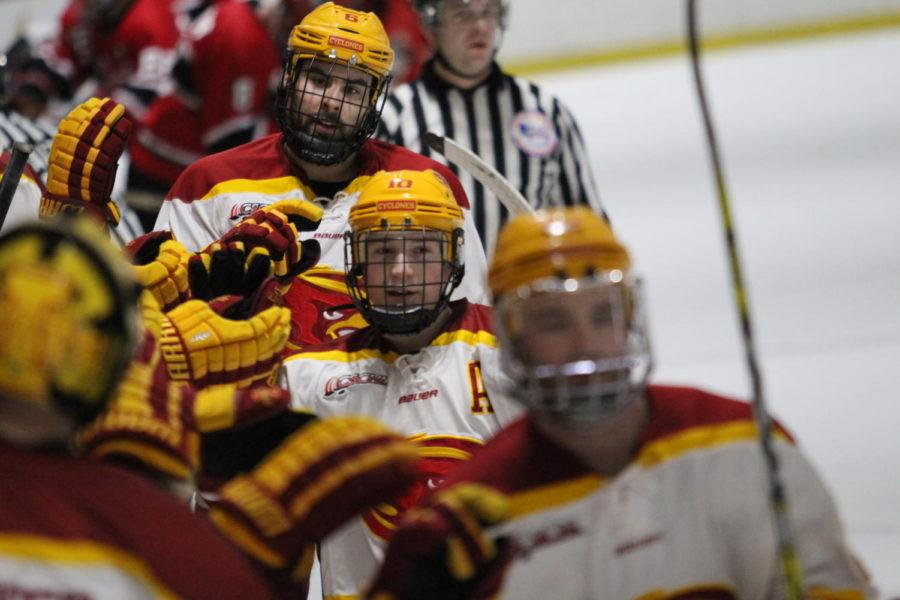 The+Cyclones+celebrate+a+goal+16%3A13+into+the+first+period+by+Azevedo%C2%A0from+Graalum+and+Kramer%2C+bringing+the+score+to+3-0+end+of+the+first.%C2%A0
