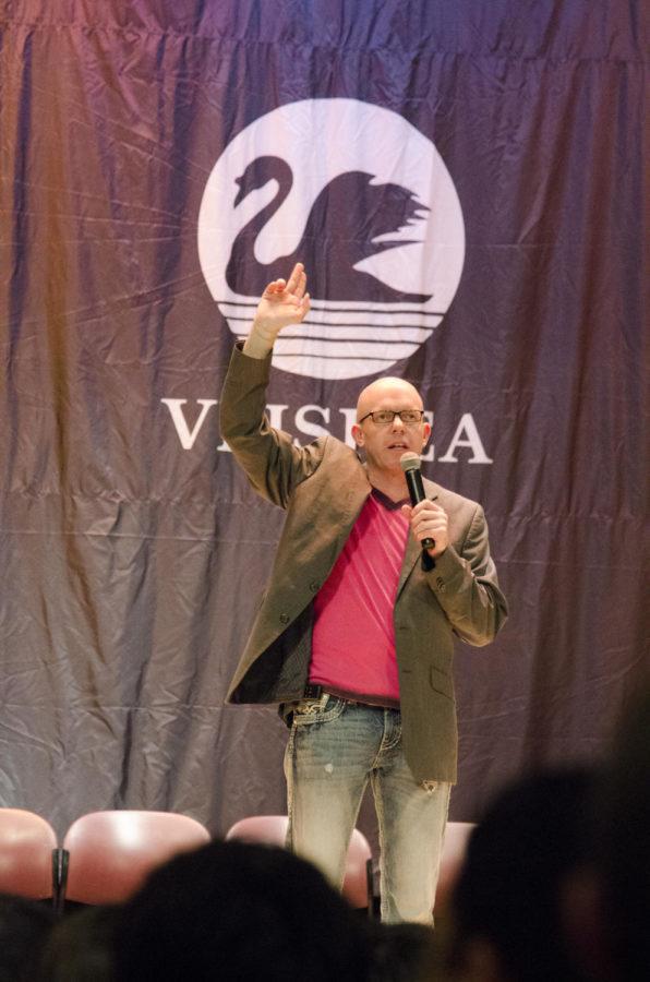 Hypnotist Brian Imbus returns to Iowa State for the 2013 Veishea celebration to perform a 90-minute hypnosis show on Friday, April 19, 2013, at the Memorial Union.
