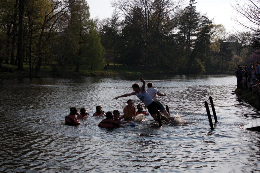 Members+of+ISU+fraternities+and+sororities+dive+in+Lake+LaVerne+for+Polar+Bear+Plunge+on+March+31%2C+2012.+The+event+helped+support+Special+Olympics+Iowa.