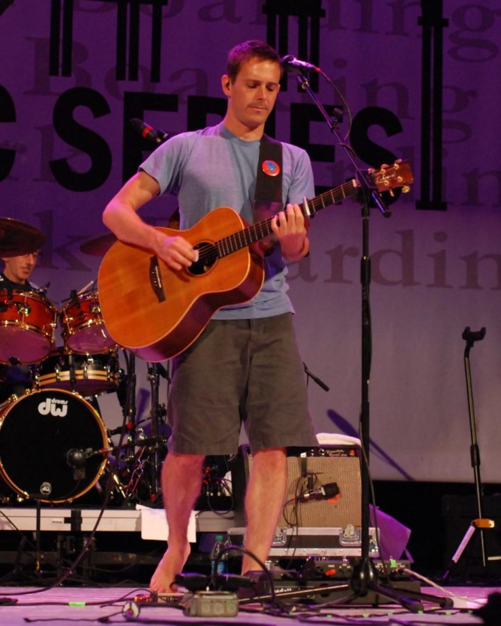 Toad the Wet Sprocket performs in 2011.