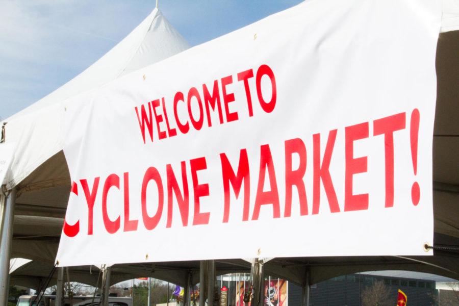 The 2016-2017 student government kicked off their governing year with Cyclone Market, April 16 in the Jack Trice parking lot. The market allowed different clubs and organizations to sell food and items to help raise funds for the upcoming year.