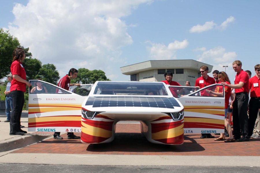 Solar car team unveils four-seat solar utility vehicle