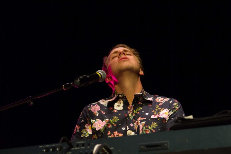 Ben Rector sings 'When A Heart Breaks' during his performance in the Great Hall of the Memorial Union on 23. 