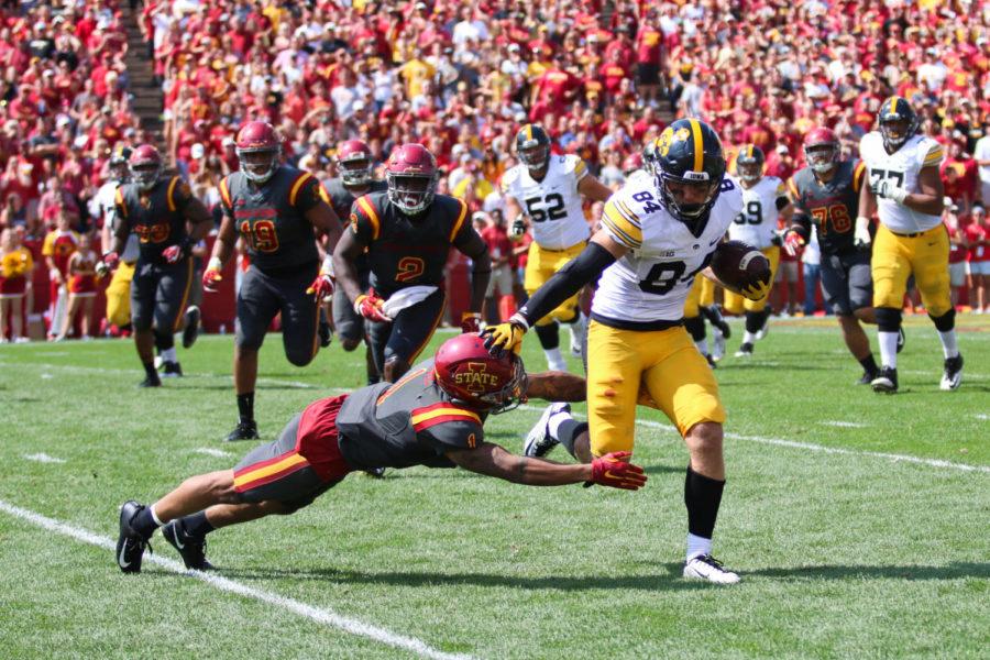 The+Cyclones+fell+to+the+Hawkeyes+44-41+in+one+overtime.