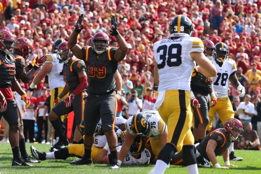 Iowa+States+Vernell+Trent+celebrates+a+tackle+during+the+annual+Cy-Hawk+football+game+on+Sept.+9%2C+2017.+The+Cyclones+fell+to+the+Hawkeyes+44-41+in+one+overtime.