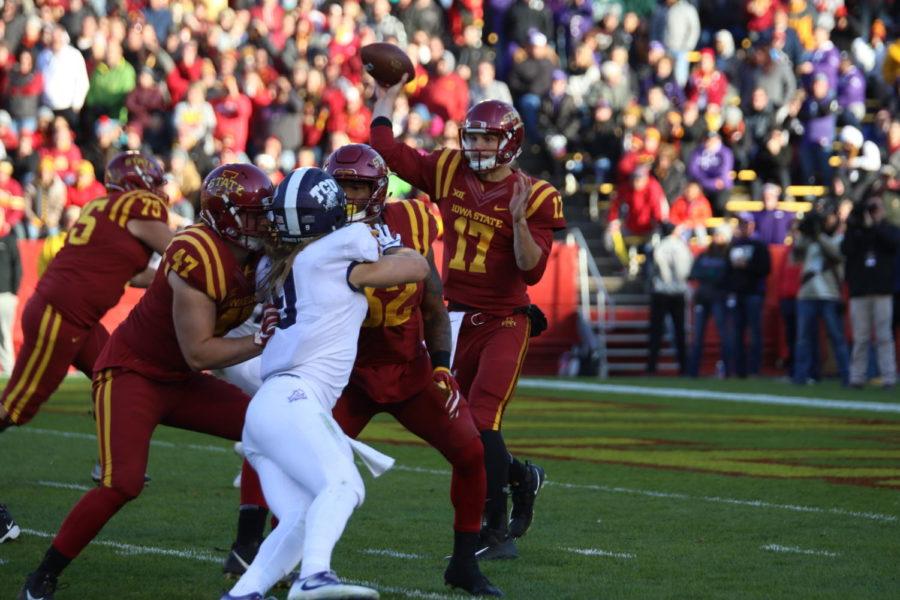 Iowa State quarterback Kyle Kempt makes a throw in the second half against TCU. Iowa State defeated the fourth ranked Horned Frogs, 14-7.