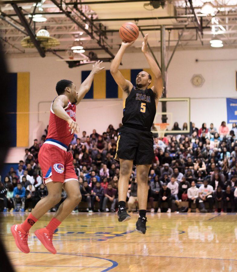 Iowa State signee Talen Horton-Tucker pulls up for a jumper in a high school game.