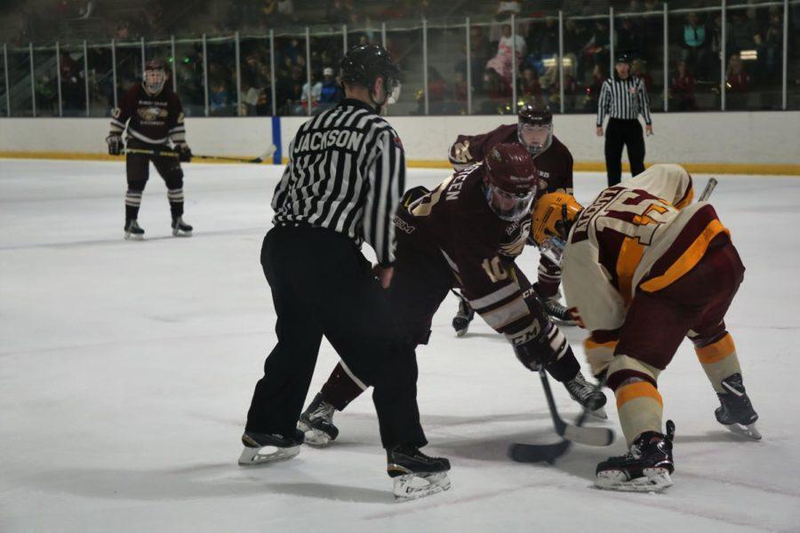 In the third period of the Iowa State VS Rob Morris hockey game on January 19th, Iowa State holds their 1-0 lead.