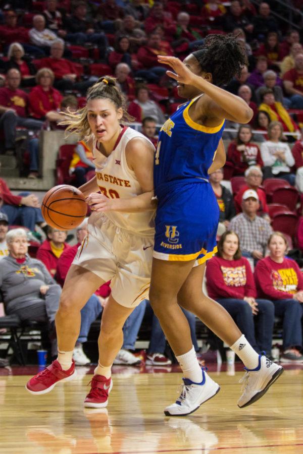Redshirt Junior Forward Claire Ricketts drives towards the basket during the Iowa State Vs UC Riverside basketball game Dec 17. The Cyclones Defeated Riverside 89-66