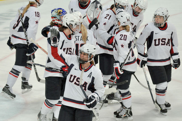 USA-Womens-Hockey-Olympics-9.jpg