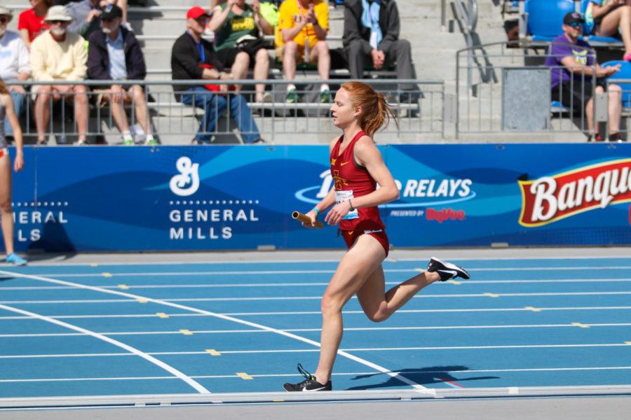 Iowa State junior Anne Frisbie runs in the 4x1600 at the Drake Relays. Frisbie and the Cyclones finished in second place with a time of 19:26.25.