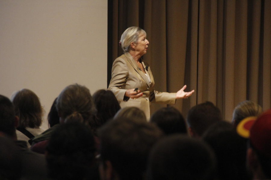 CALS lecturer Sara Wyant speaks to a full room of ISU students during her lecture, Unlocking Your Inner Entrepreneur at the Memorial Union on Oct. 2.