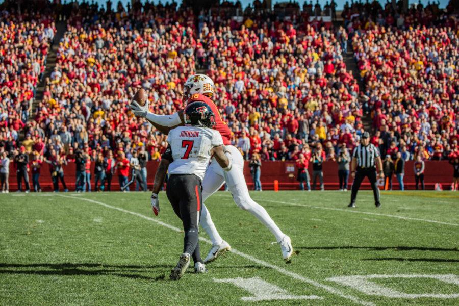 Iowa+States+Hakeem+Butler+and+Texas+Techs+JahShawn+Johnson+at+the+2018+Homecoming+football+game+on+Oct.+27.+The+Cyclones+won+40-31.