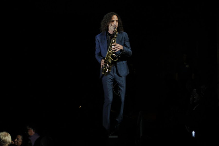 Famous saxiphonist Kenny G performs for a crowd at Iowa States Stephens Auditorium during his holiday and hits tour on Nov. 28.