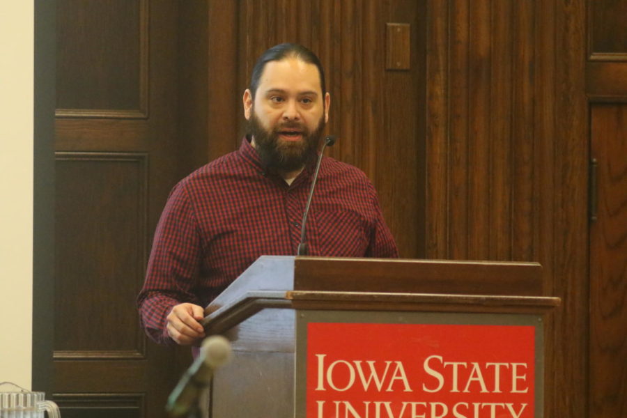 Jimmy Patino, assistant professor of Chicano & Latino Studies at the University of Minnesota, lectures about Chicano activism in immigration on Monday night in the Memorial Union.