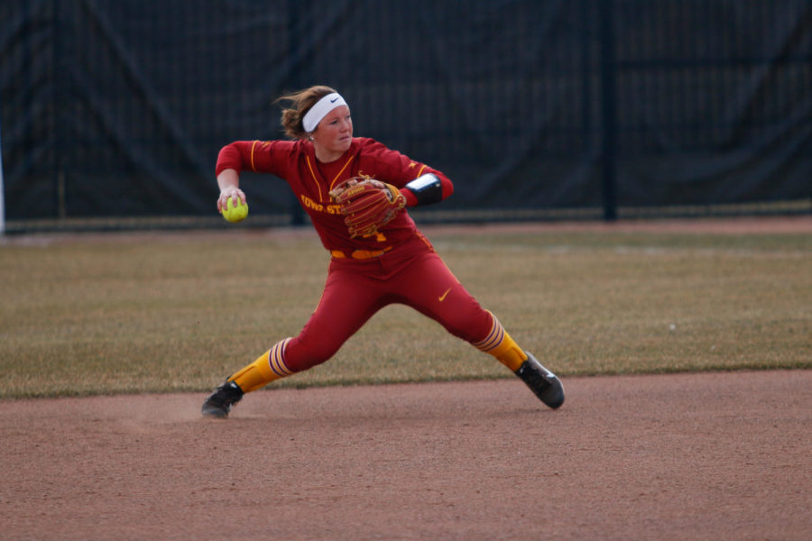 Iowa State sophomore Sydney Stites throws the ball over to first base during the Cyclones 11-4 to Texas.