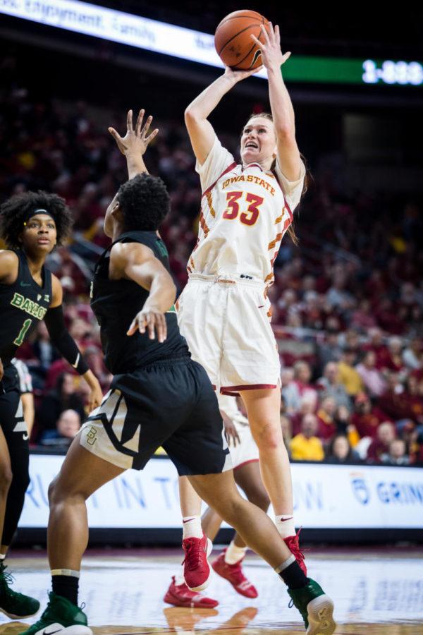 Iowa State redshirt senior guard Alexa Middleton shoots a two during the first half of the Iowa State vs Baylor women’s basketball game held in Hilton Coliseum Feb. 23. The Lady Bears defeated the Cyclones 60-73 despite a surge from Iowa State in the second half.
