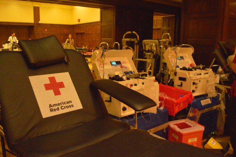 Equipment+for+the+Iowa+State+Blood+Drive+takes+up+space+in+the+Memorial+Union+from+March+11-14+from+10+a.m.+to+5+p.m.+Students+who+donate+blood+not+only+help+someone+in+need%2C+but+receive+a+free+t-shirt.+Donating+blood+helps+save+three+lives+while+burning+650+calories.