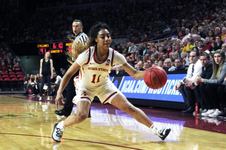 Then-junior guard Jade Thurmon attempts to keep the ball inbounds during the fourth quarter of the game against New Mexico State on March 23, 2019. The Iowa State women’s basketball team won against New Mexico State 97-61 during the first round of the NCAA Tournament in Hilton Coliseum.