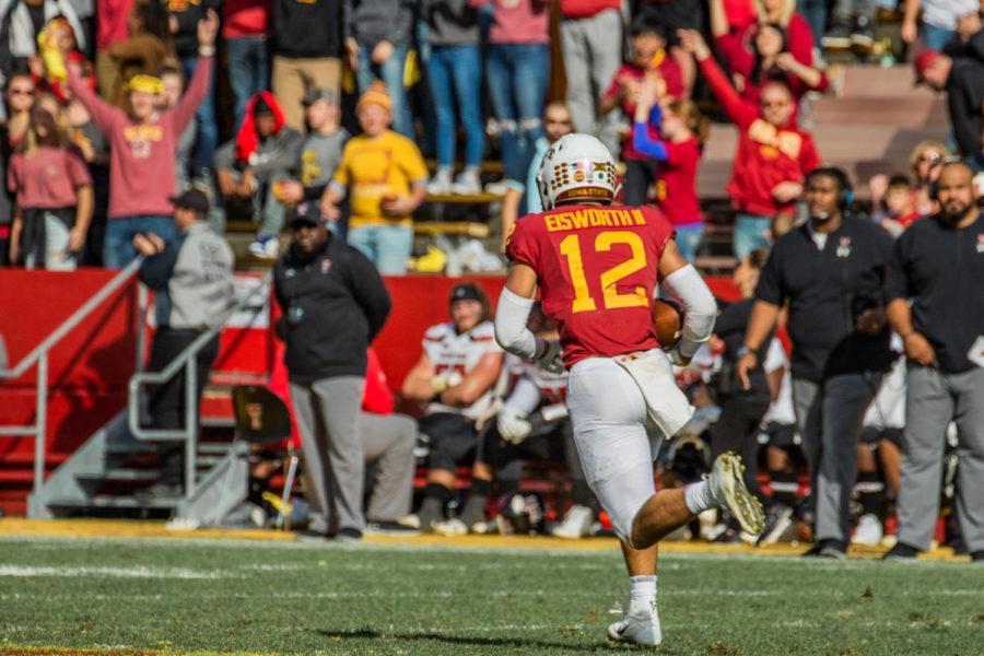 Iowa State then-redshirt sophomore Greg Eisworth breaks away during the 2018 Homecoming football game against Texas Tech on Oct. 27, 2018. Eisworth won the Big 12 Defensive Newcomer of the Year for the 2018 season.