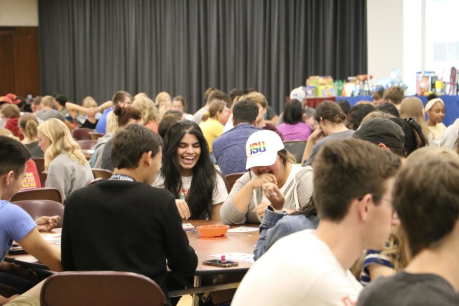 Students filled the Sun Room during the first ISU Afterdark to play bingo.
