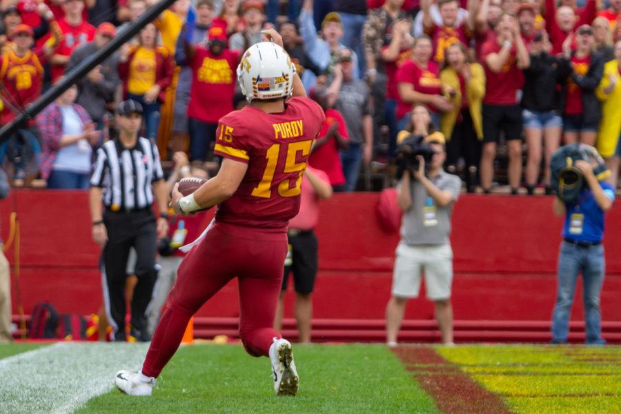 Sophomore+quarterback+Brock+Purdy+after+rushing+into+the+end+zone+for+a+touchdown+against+Louisiana-Monroe+on+Saturday.+Iowa+State+won+72-20.