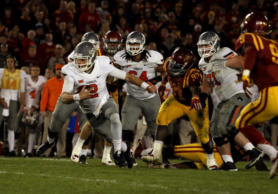 Oklahoma States then-sophomore Mason Rudolph (#2) breaks into the clear Nov. 14, 2015, during the fourth quarter of the game in Jack Trice Stadium. The Cyclones fell to the Cowboys 35-31 in their last home game of the regular season.