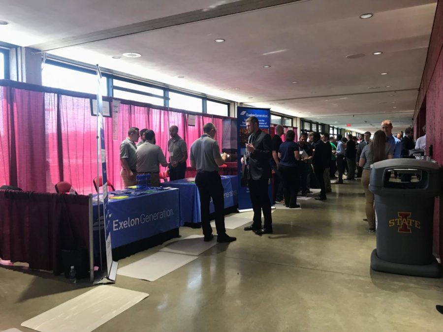 An Iowa State student speaks with a representative from Exelon Generation at the second fall 2019 Engineering Career Fair on Tuesday.