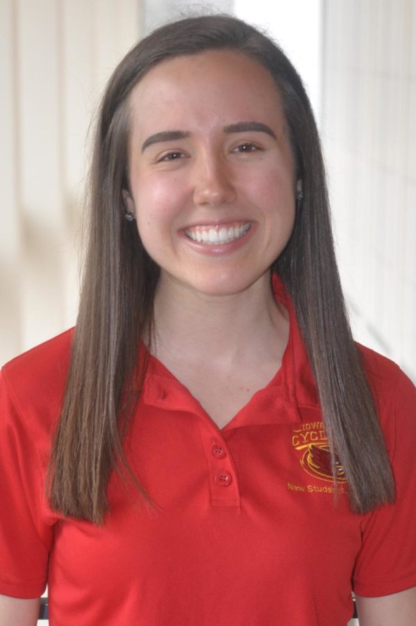 Caroline Crisp, sophomore in mechanical engineering, knew the engineering program was where she belonged as soon as she took the Iowa State College of Engineering tour on a campus visit.