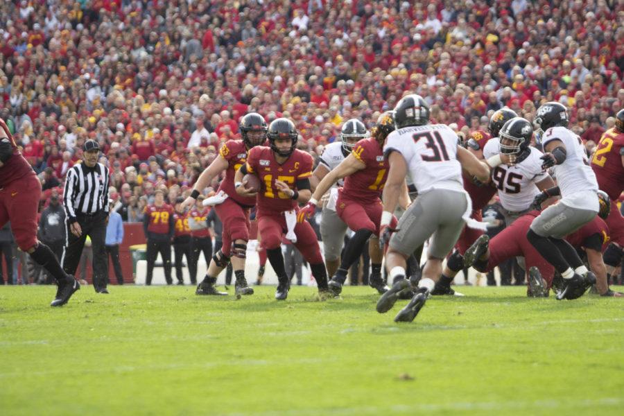 Brock Purdy runs the ball during the Iowa State vs. Oklahoma State football game Oct. 26. The Cyclones lost 34-27.