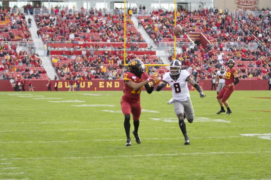 #17 Darren Wilson attempting to catch a pass during the Iowa State vs Oklahoma State football game on Oct. 26.