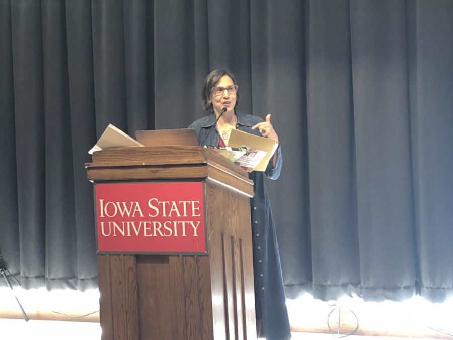 Lucía Suárez, director of the U.S. Latino/a studies program and the coordinator of the Studies 25 Year Anniversary Symposium, welcomed students, faculty and staff. During this symposium, the term Latinx was brought up multiple times by multiple parties in how they use it.