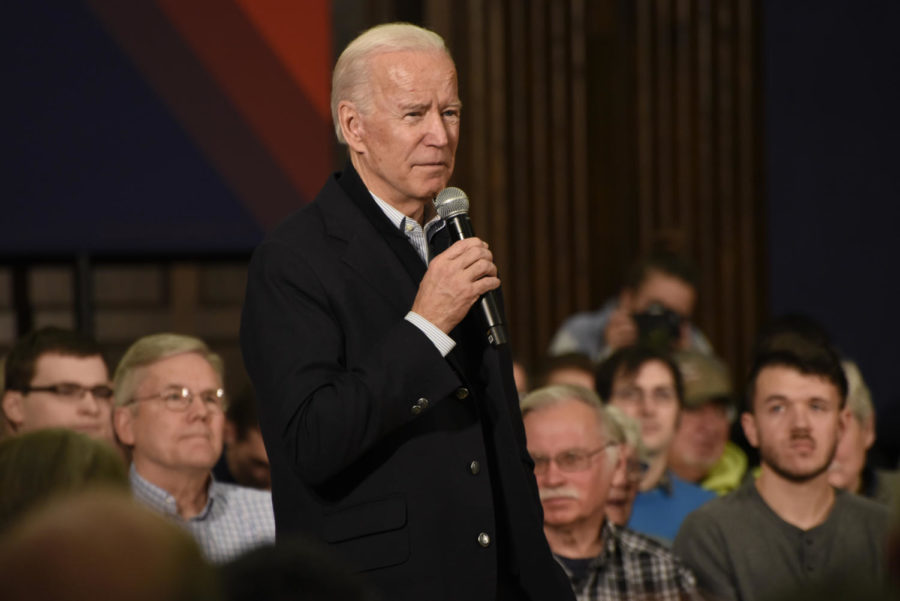 Former+Vice+President+Joe+Biden+visited+Iowa+State+on+Dec.+4+as+part+of+his+No+Malarkey%21+tour.