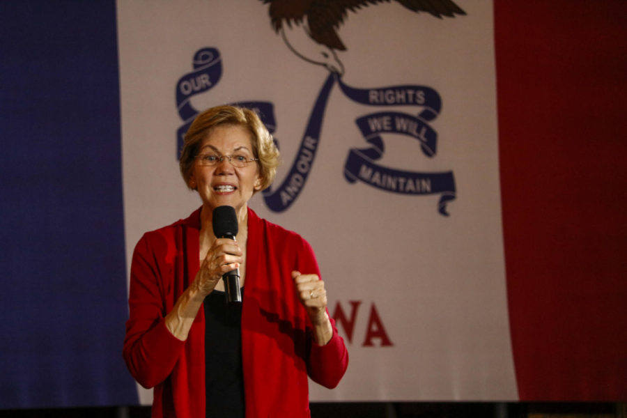Sen.+Elizabeth+Warren+speaking+Feb.+2+in+the+Great+Hall+of+the+Memorial+Union.+She+discussed+her+wealth+tax+plan+and+encouraged+Iowans+to+turn+out+to+caucus.