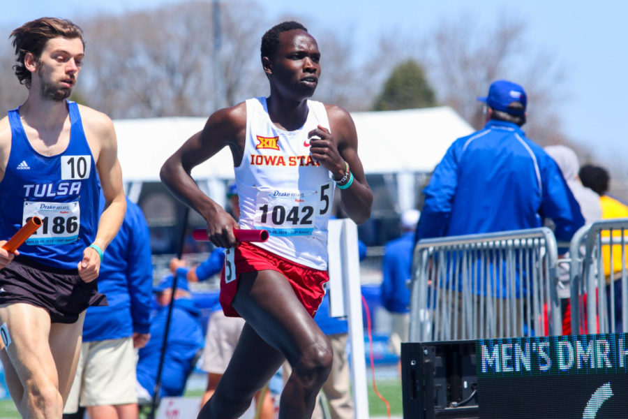 Iowa+States+Edwin+Kurgat+in+the+finishing+stretch+of%C2%A0the+mens+distance+medley+relay+at+the+Drake+Relays+in+Des+Moines+on+April+28.%C2%A0