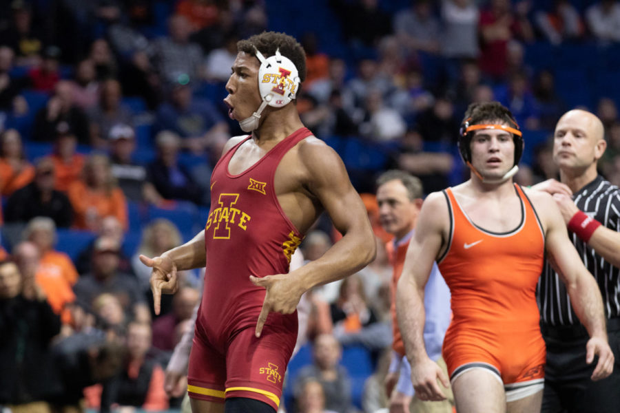 Iowa States David Carr celebrates winning the 157-pound championship match over Oklahoma States Wyatt Sheets 6-4 on March 8 at the Big 12 Championships inside the Bank of Oklahoma Center in Tulsa, Oklahoma.