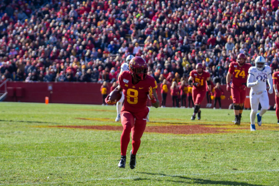 Deshaunte Jones completes the reception for another first down against Kansas on Nov. 23. Iowa State won 41-31.