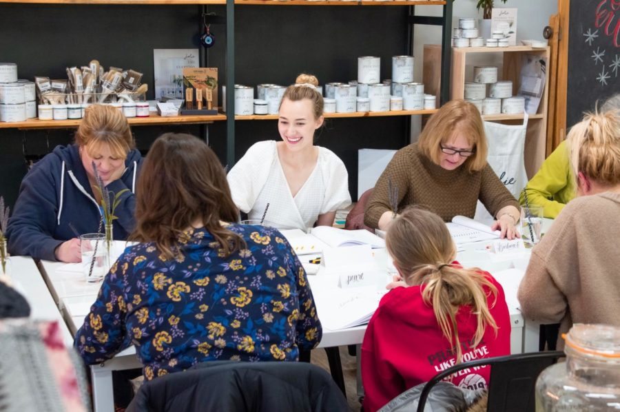 Iowa State alumna Lauren Gifford hosts calligraphy classes around Ames and Ankeny.