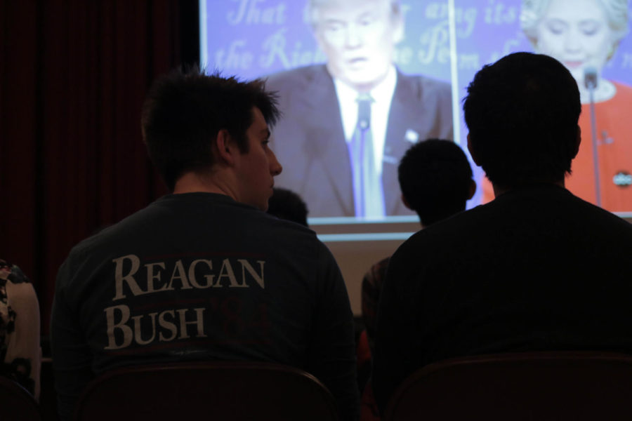 Students gather in the Memorial Union to watch the first presidential debate between Donald Trump and Hillary Clinton.