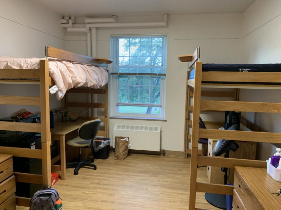 An Iowa State students isolation dorm in Linden Hall. 