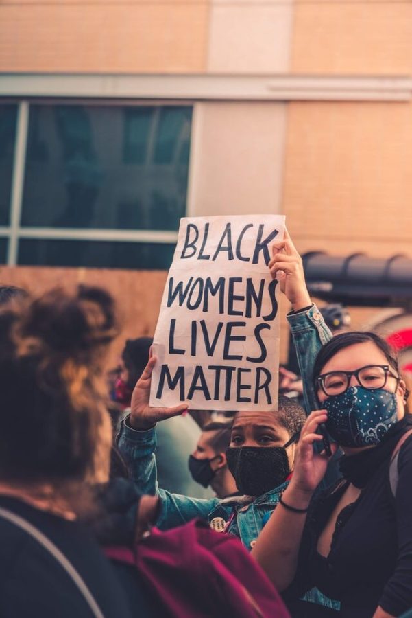 Following the deaths of Breonna Taylor, George Floyd and many others, protests for the Black Lives Matter movement have happened all over the world, specifically protests fighting for Black womxn. 