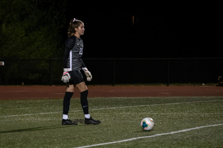 Sophomore goalkeeper Jordan Silkowitz gets set to kick the ball in play against Texas on Oct. 16. Iowa State lost 1-0.